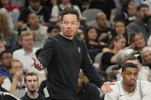 回来了！马刺后小卡时代首次开季4胜0负 追平队史纪录