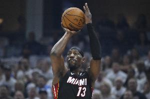 不怵文班！阿德巴约27中12砍全场最高31分&先发正负值唯一为正