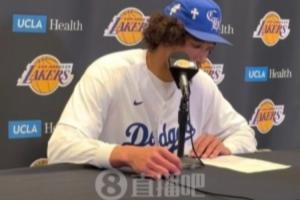 小吧问海斯还想开发啥武器！海斯：投更多3分 还是专注防守吧