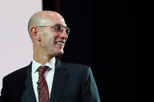 奥康纳：我赞同新的全明星赛制 传统的东部VS西部太糟糕了